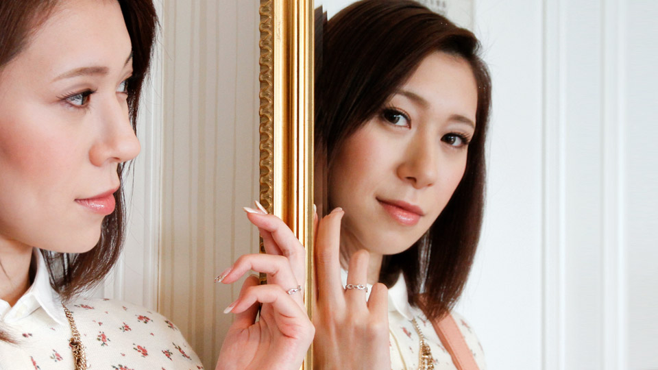 Pacopacomama 071820_331 Married Woman's Secret Part Time Job